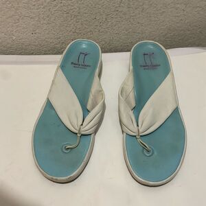 THIERRY RABOTIN white  Soft Leather Flat Slip On Thong Sandals Size 40/9.5